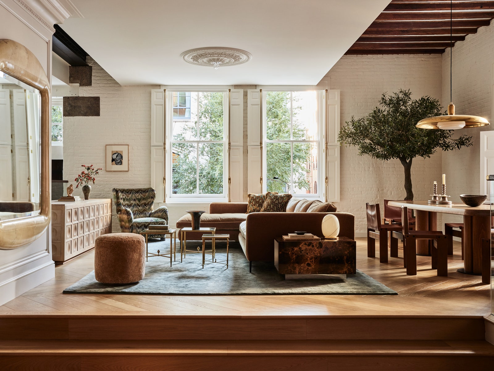 A Former Manhattan Nightclub Became This Sunny Family Home